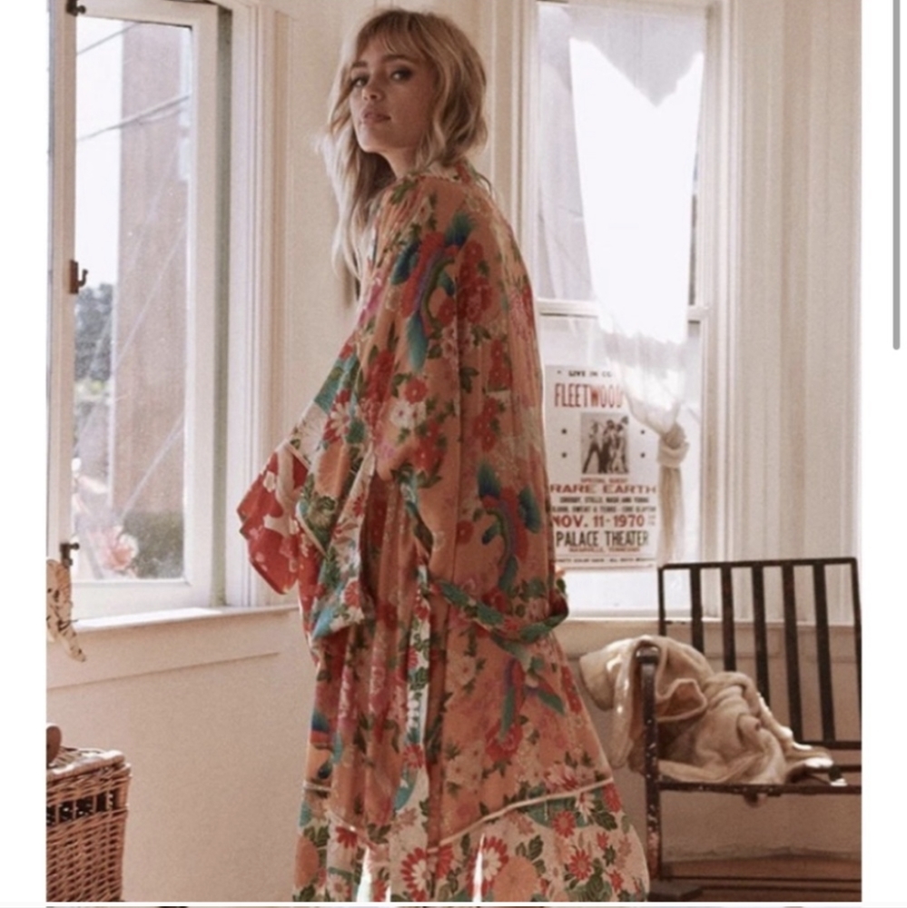 Spell And The Gypsy Collective Delilah Maxi Kimono Ruby OS Floral Boho - Picture 2 of 15